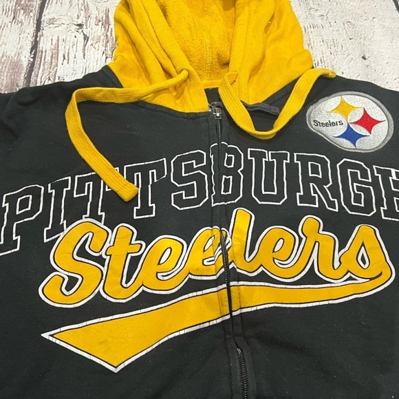 Women's Pittsburgh Steelers NFL Football Hooded Pullover Sweatshirt - Picture 2 of 6